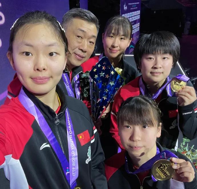【乒超打完两轮，一些国乒U19女将，应该会得到优先重用】乒超联赛出新规，限制外协