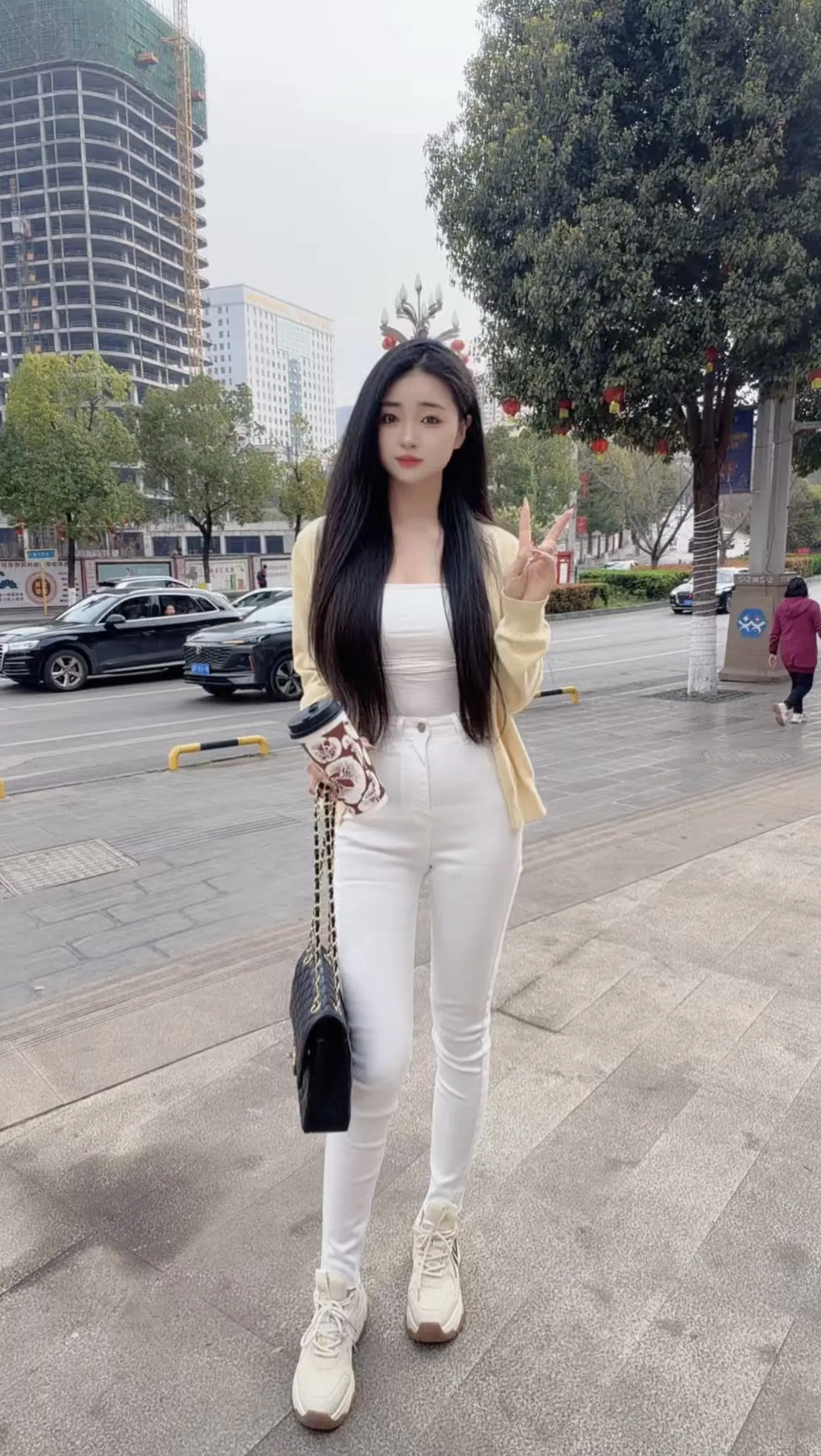 奶茶一杯快乐加倍