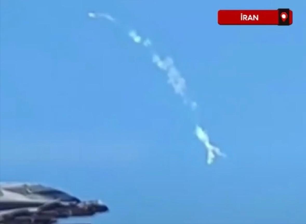 伊朗防空系统立功了，击落美军F-15E，美以突入伊朗境内救走飞行员据以色列1