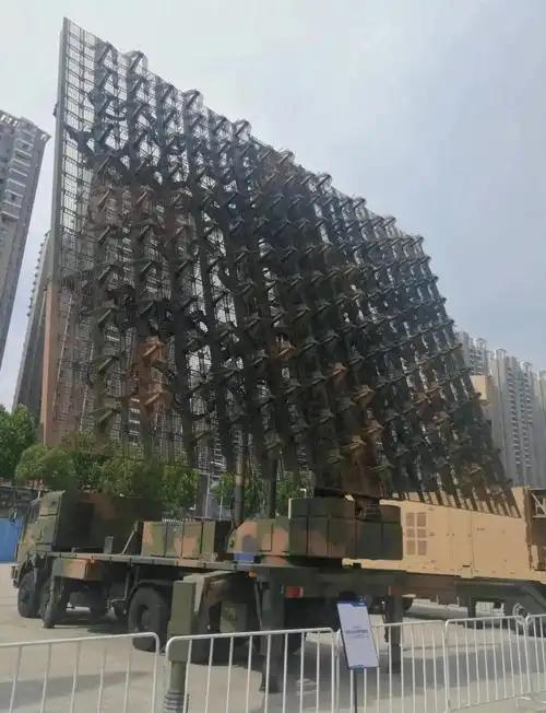 *印度花重金买雷达防歼-20，结果被一座山彻底破防。俄罗斯那套“天空-M”反隐身