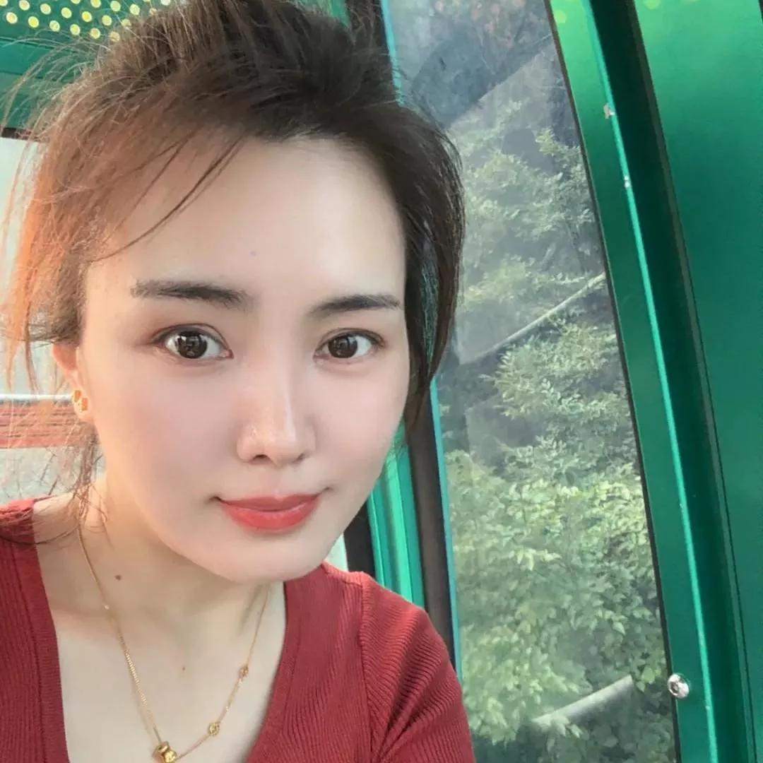 山间旅行，自然与美丽的完美融合！自然清新美少女自然甜系少女自然元气少女自然