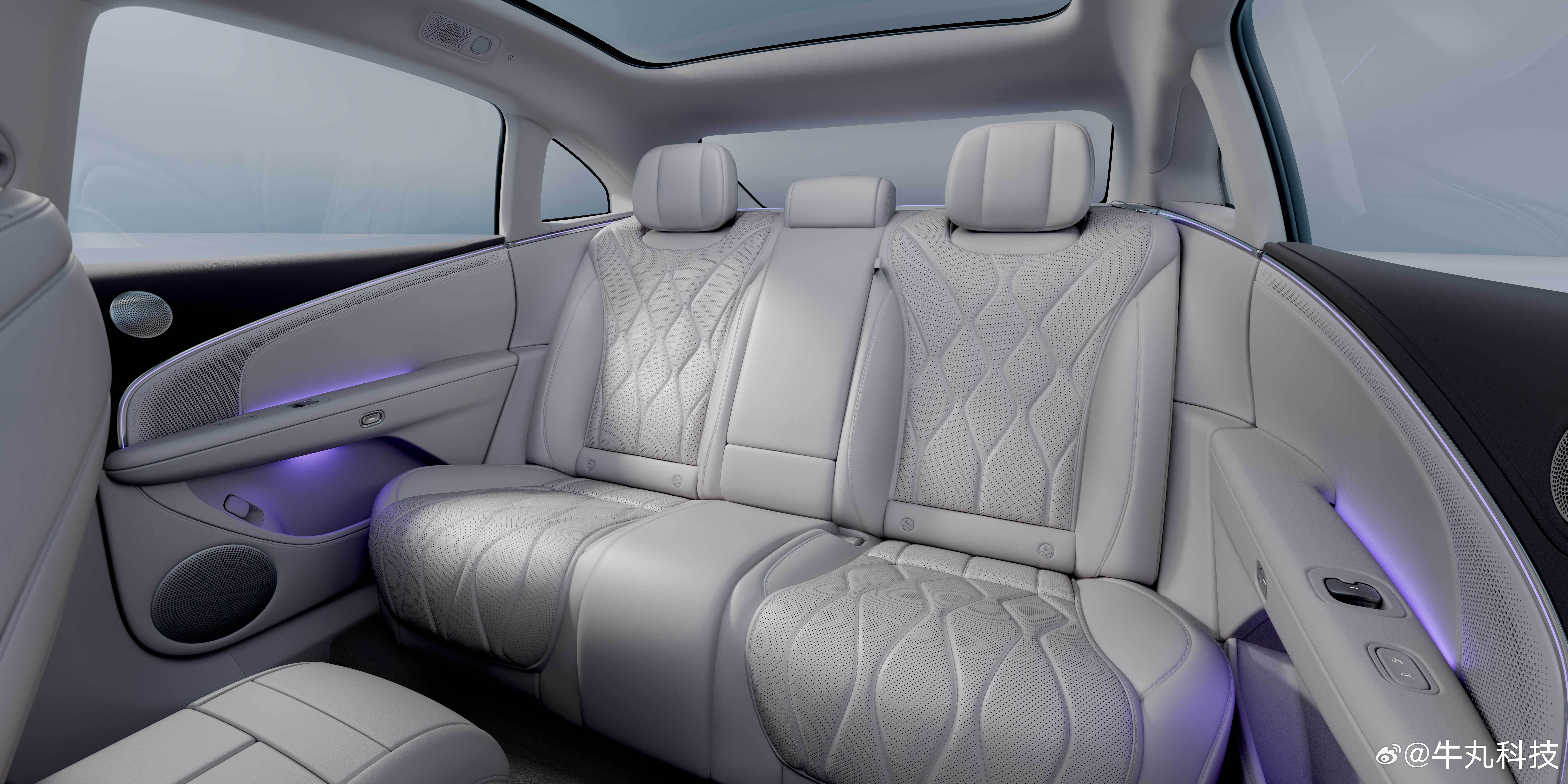 新豪华旗舰昊铂A800上市补贴后16.48万起今晚，昊铂品牌惊蛰之夜暨A800上