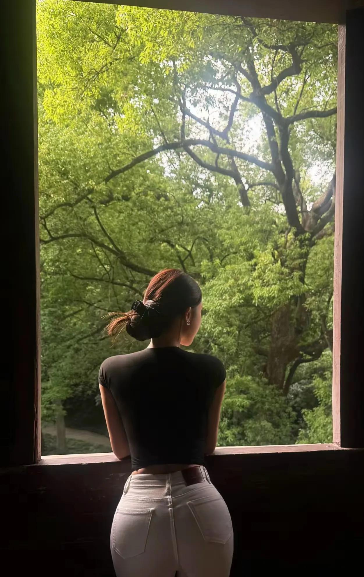 如果是摄影作品，这幅照片拍的可真不错！景美，人更美…治愈美景照自然美景拍照