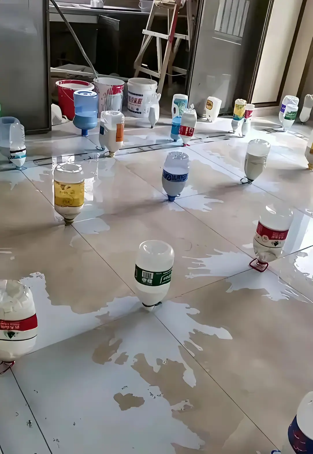 这就是我请的一个装修师傅，请问知道这个是在干嘛？