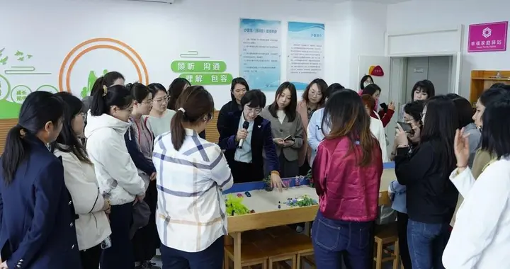 淄博市妇联到东营市考察交流妇女儿童工作
