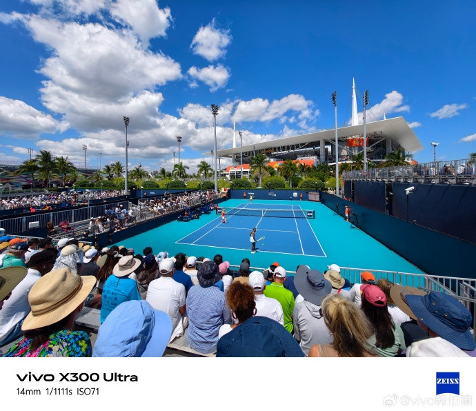 vivoX300Ultra专业V单全新样张又有了2亿像素长焦与60fps连