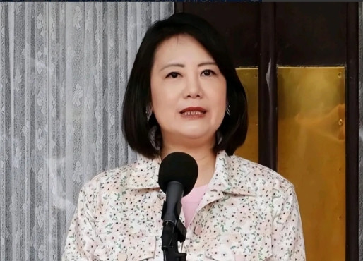 惨败之后，“台独”分子吴思瑶嘴硬声称，反共护台路线不会改变！在记者会上，吴思瑶声