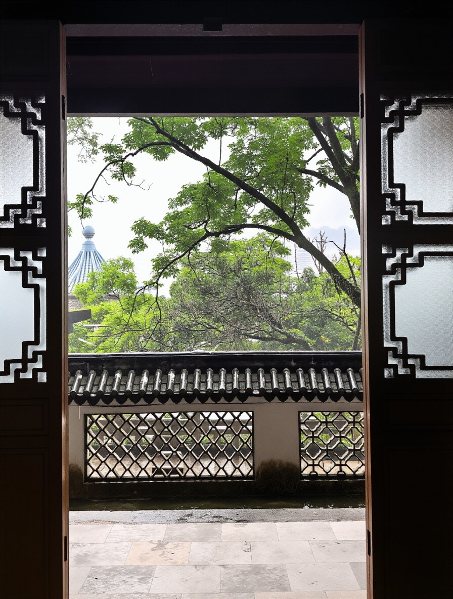 油价又大跌了长期定投，千万不要大牛市的高位去买，股灾后别人不敢买，你再买；现在这