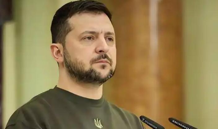 泽连斯基的心估计凉透了，自己打了快四年了，就是想加入北约，结果突然发现，加入北约