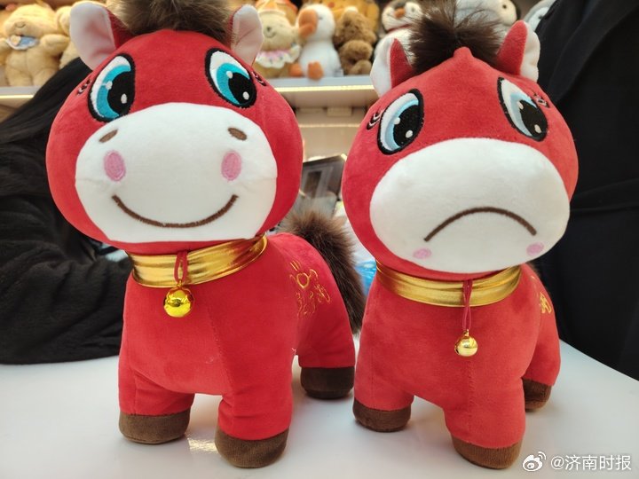 【#哭哭马登上春晚了#】央视#春晚#2月16日20时准时开播，央视春晚义乌