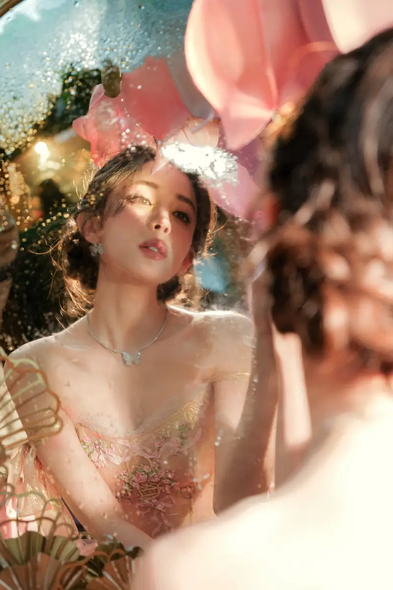 娜扎化身甜美花仙子闪耀灵动！肌肤吹弹可破美貌养眼