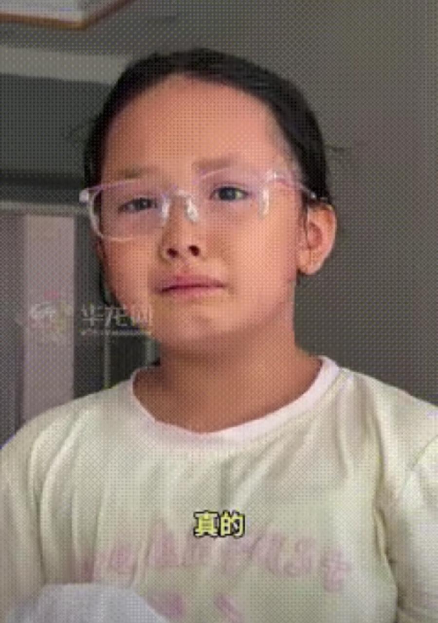 广西，一小女孩的故事她以为妈妈给她请假是准备出去游玩，结果却让她悲痛不已，