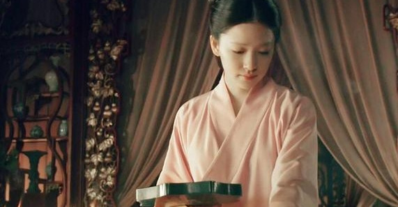 1097年，78岁的宰相苏颂正在熟睡，突然感到身下一片湿热，掀开被子一看，居然是