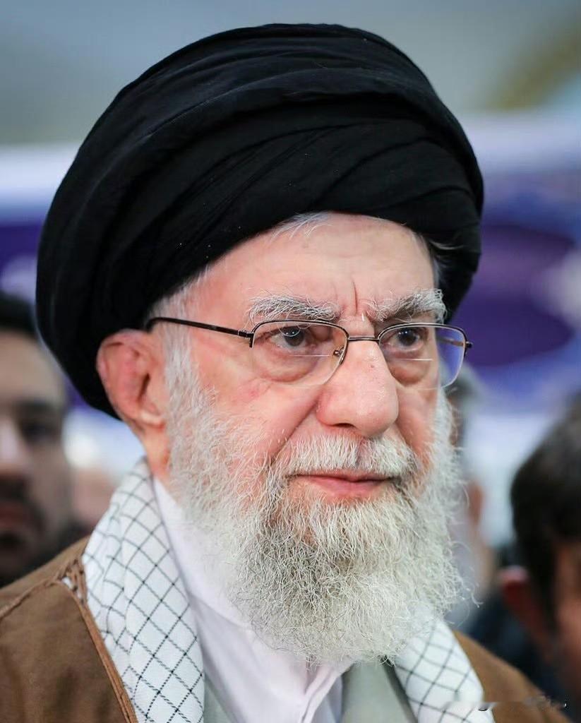 对于伊朗最高宗教领袖哈梅内伊来说，这是一场输不起也不能输的战争。伊朗人民在197