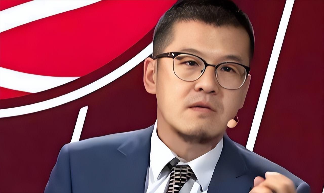 【国内知名篮球评论员杨毅接受媒体采访时直言，为什么现在中国男篮出不来高水平运动员