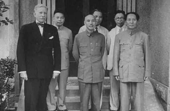 最早提出进军东北的将领，不是朱老总，而是一位师长，他是谁【1945年9月初，烟