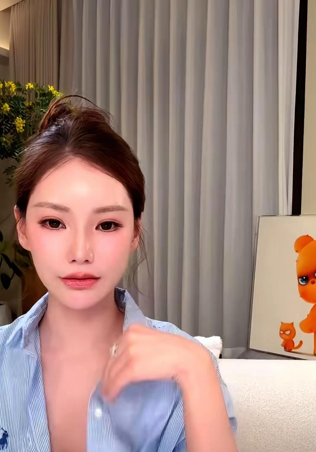 马筱梅直播里说了,老公得好好保养,孩子大学毕业时,旁人以为爷爷呢,这话让大家乐坏