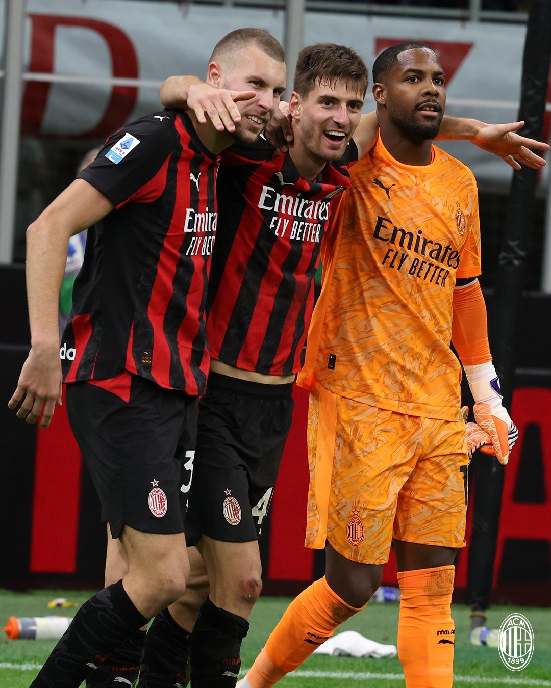 AC米兰米兰上一次在联赛前十轮失球如此之少（7球）还要追溯至2007/