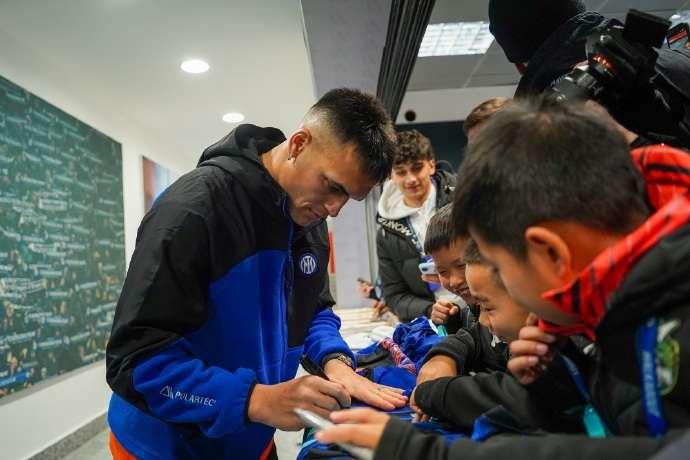 从战术上说，国米最后一场比赛没毛病也没遗憾。对这种体力充沛却一心摆大巴死守的队，