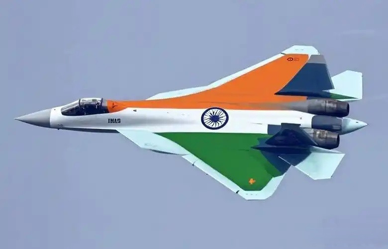 俄印探讨在印生产苏57E印度经济时报报道，俄罗斯联合飞机公司CEO瓦迪姆·巴德