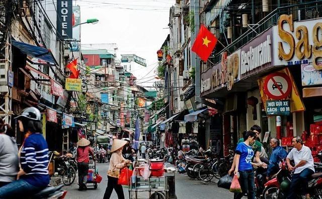中国不欠任何国家的！越南总理曾在达沃斯论坛上公开讲，中国有义务帮助越南完成工业化