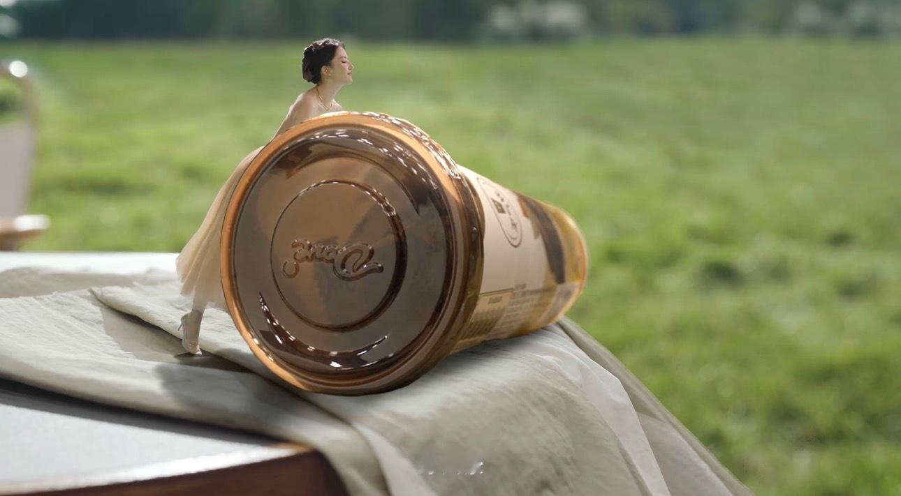 德芙：这回能看见我了吗