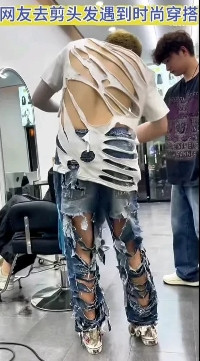 兄弟们这确实帅呀！还是牌子货这套巴黎世家应该不便宜这比洪七公老爷子的丐服