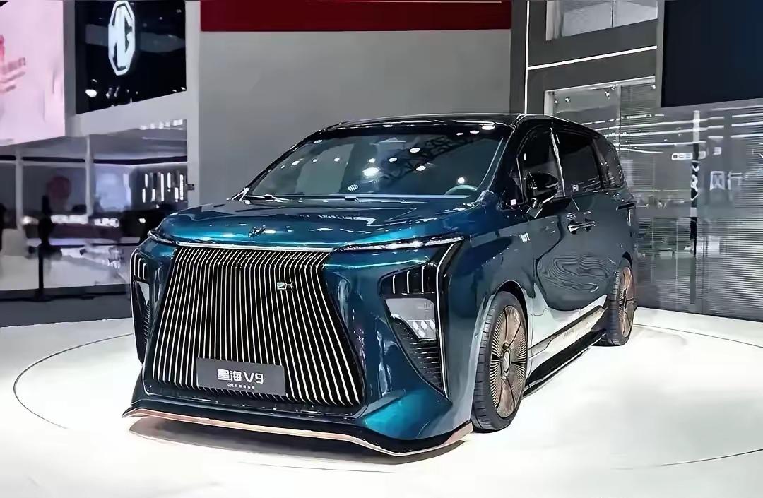 比亚迪太猛了！新车发布会，不玩虚的，没有浮夸上天，没有遥遥领先，十几分钟就结束，