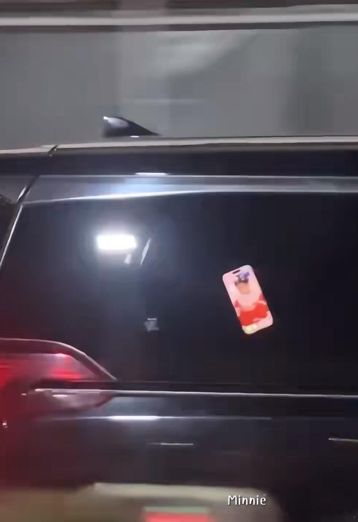 好可爱🥹王嘉尔​​​