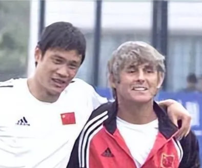想当年，国足也曾踢过世界杯……（评论区，严禁提那个人。你懂的……）世界杯国足