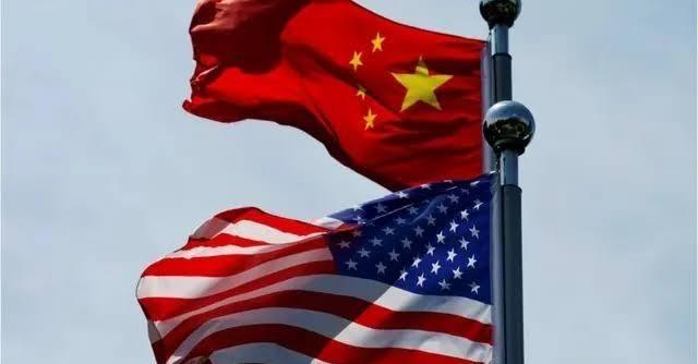 当美国财长急呼“不能让中国赢得AI竞争，否则美国完蛋”时，台湾海基会前副秘书长石