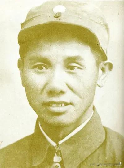 陈再道为何错过二野兵团司令员？先看陈再道与其他三位兵团司令即陈赓杨勇陈锡联的共