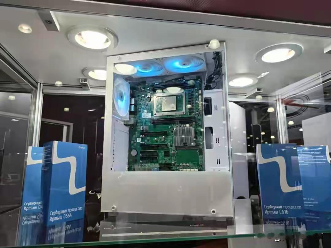 我国CPU技术首次出口，龙芯这次可是大放异彩！俄罗斯“TramplinElec