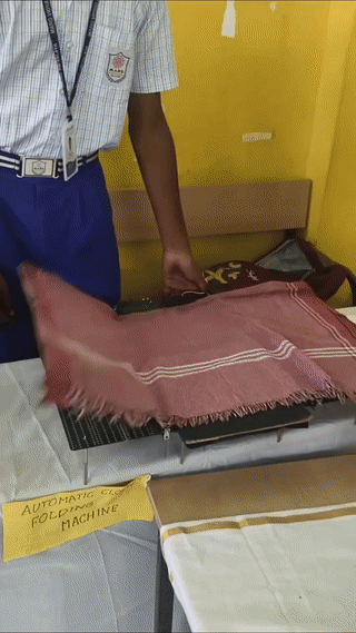 印度一名高中生发明了所谓的“自动叠衣服”机器人？号称:“领先中国几十年”？他