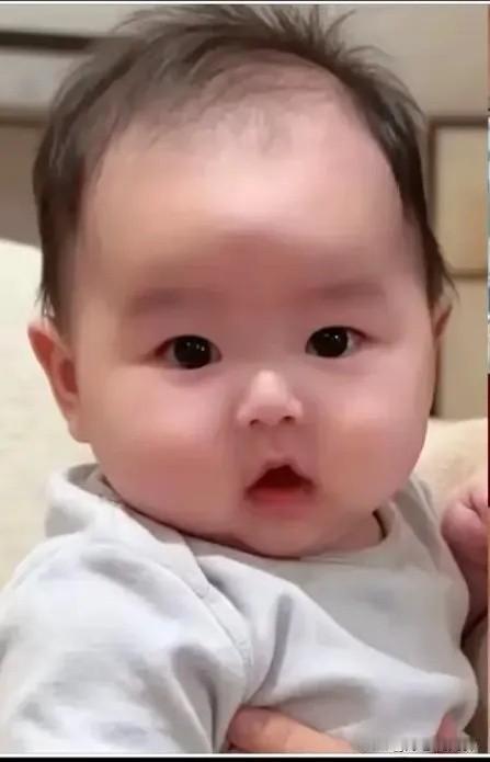 六一儿童节，愿我们软萌可爱的小汪宝，岁岁无忧，喜乐绵长！🎉世间最美好的小
