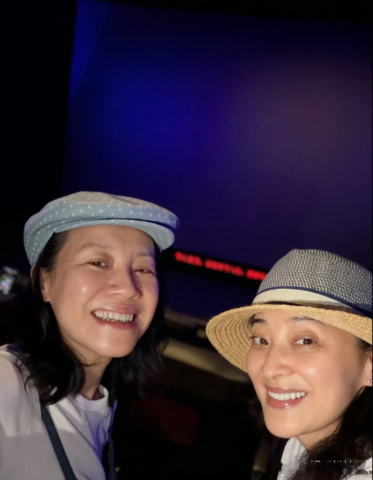 1.付航和刘琳长的非常非常非常像，简直共用一张脸。2.陈紫函一直想要个孩子，求子