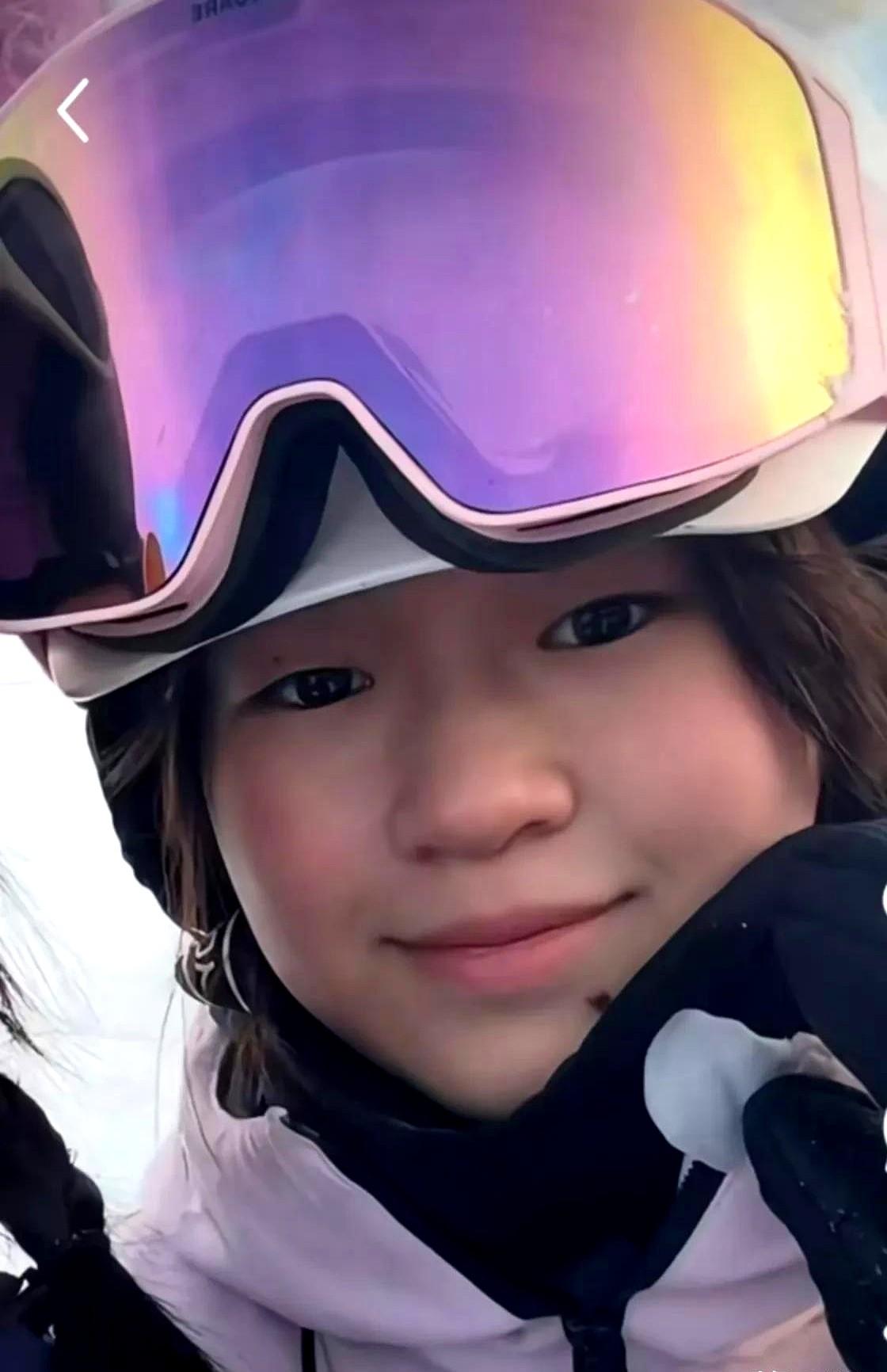 全红婵滑雪这事真惊着人了！三天不用教练教，自己琢磨明白，滑出第一的姿态——连