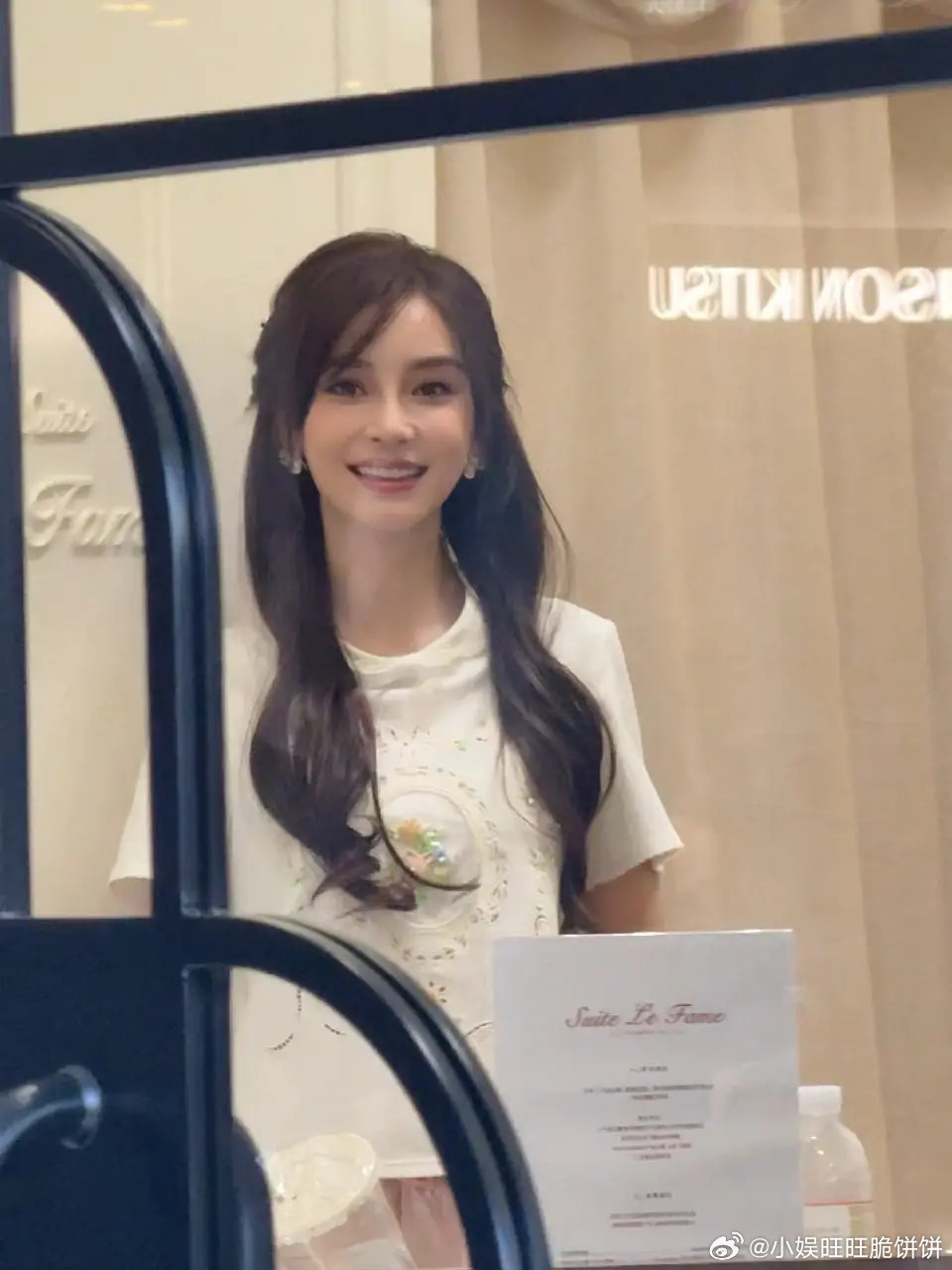 baby的混血感彻底消失了网红感现在好重