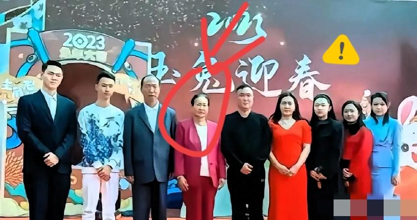 我发现一个问题，不知道你们发现没？明家一窝端，主犯明学昌自杀，可偏偏他老婆李晓