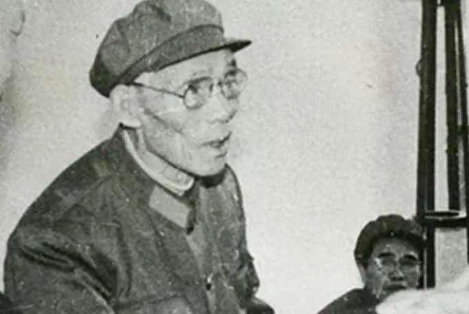 志愿军60军军长韦杰去世时回忆180师，并感慨一棍子打死他们真的很不公平吗？1