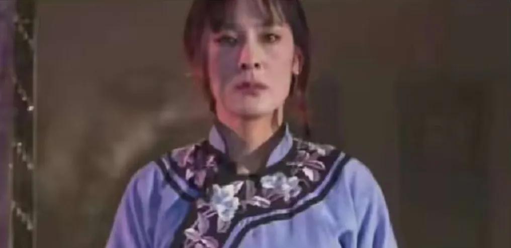 网友提问《大宅门》里白雅萍为啥这么惨？说起来真是一手好牌打得稀烂——她自己