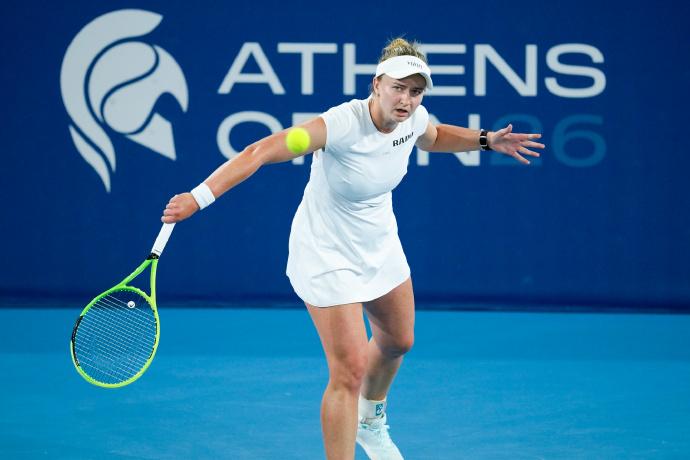 郑钦文也是名誉亚军？WTA250雅典站决赛落幕，赛会的3号种子捷克名将克雷吉