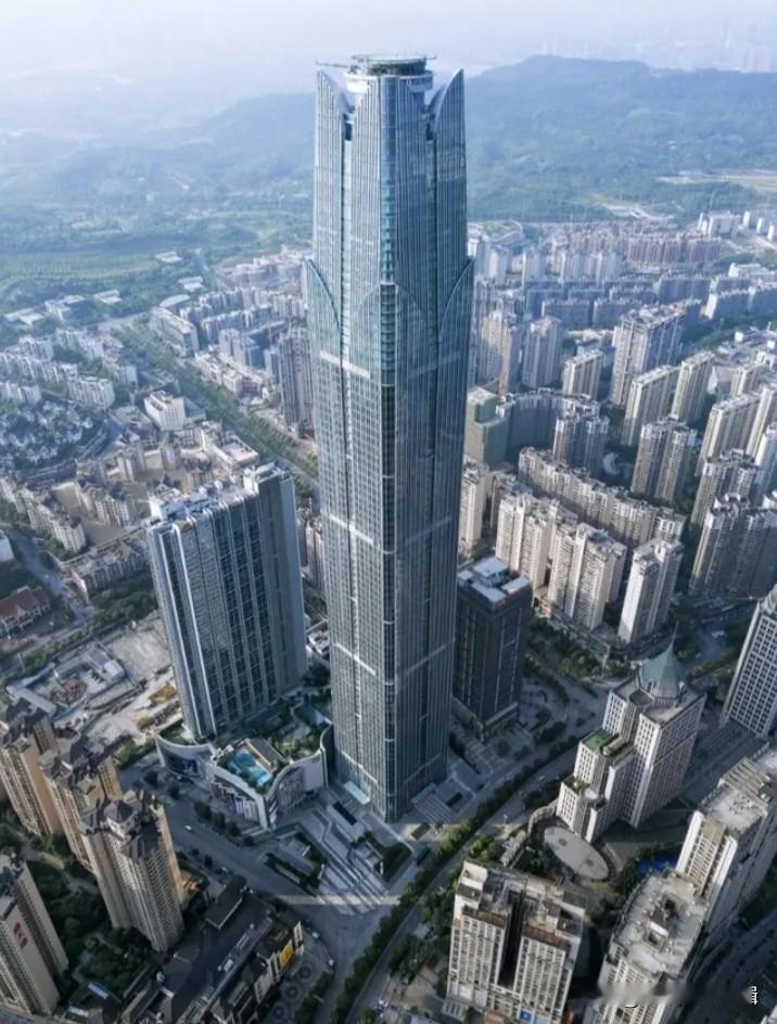 很多人都说广西玉林市只是一个大县城，城建高楼广西倒数，其实这样说可以说对一半错一