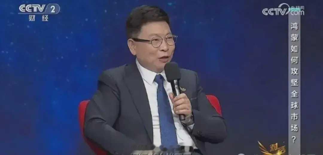 金九银十手机圈热闹非凡，华为Mate80系列蓄势待发，一群Mate旧款“钉子户