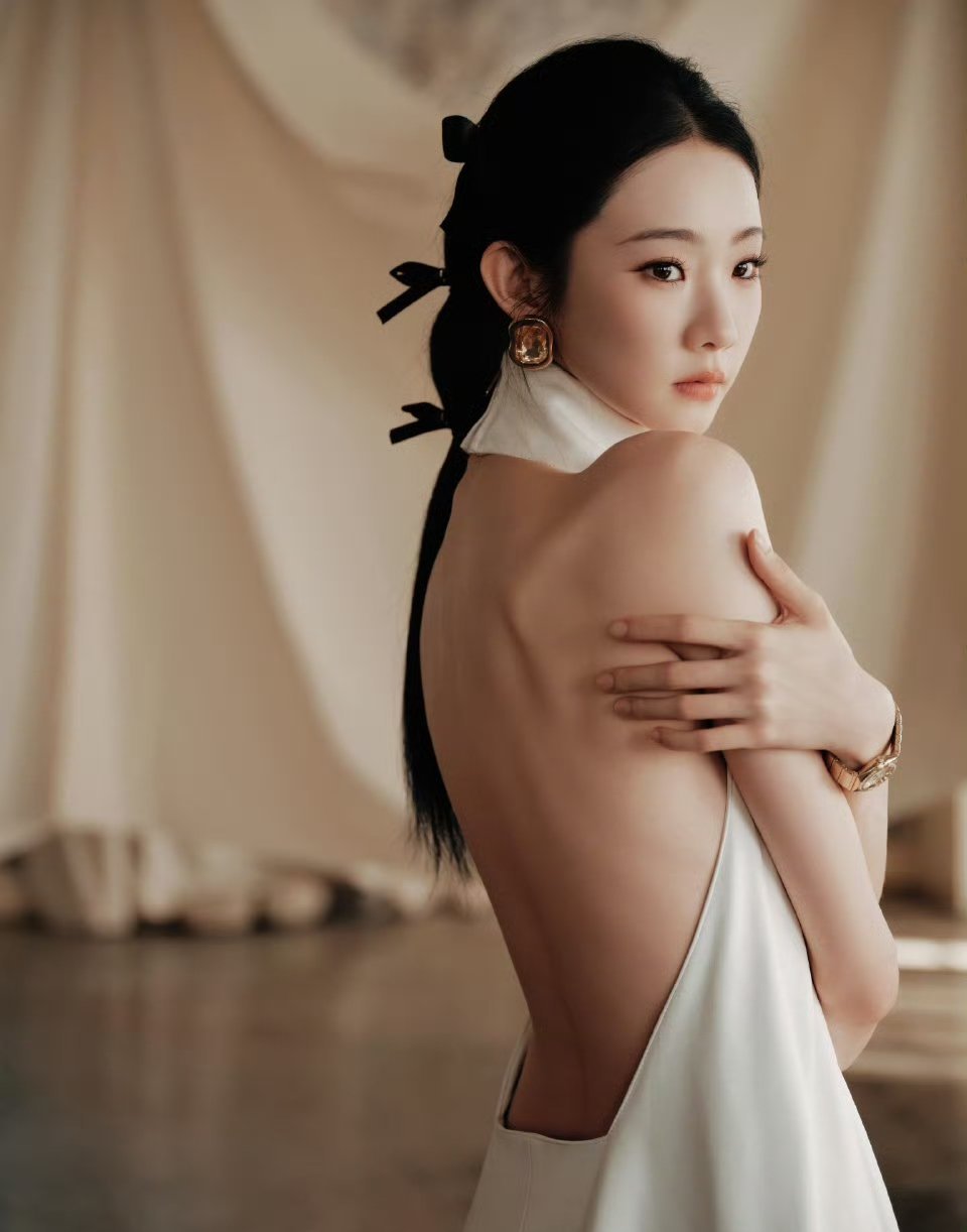 张艺凡～～张艺凡张艺凡​​​