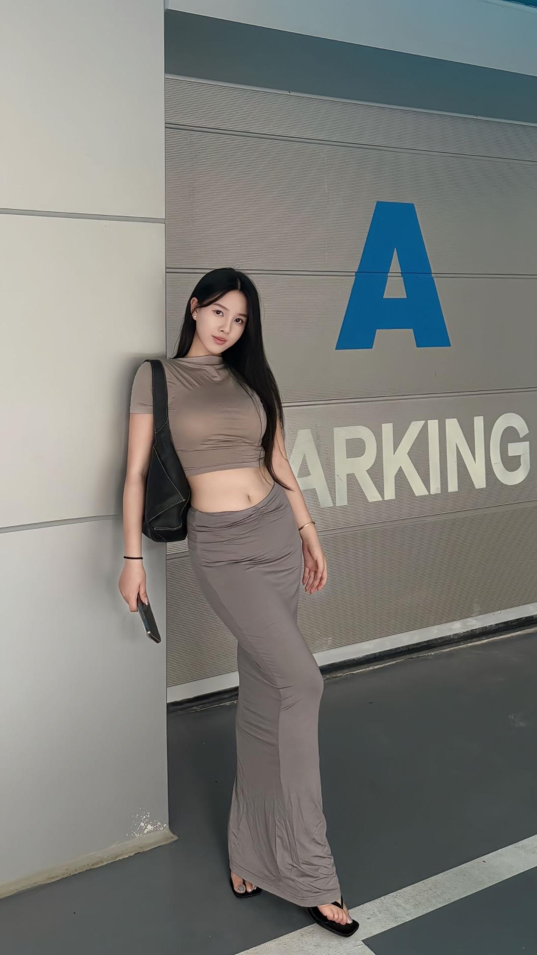 漂亮的女人有点脾气不过分吧？分享一张最近随手拍的照片美女的魅力能有多大？什么才