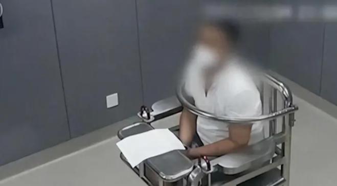 河南一小伙投资200万自己生产香烟，不到一周就回本，55天涉案金额超过1亿元，警
