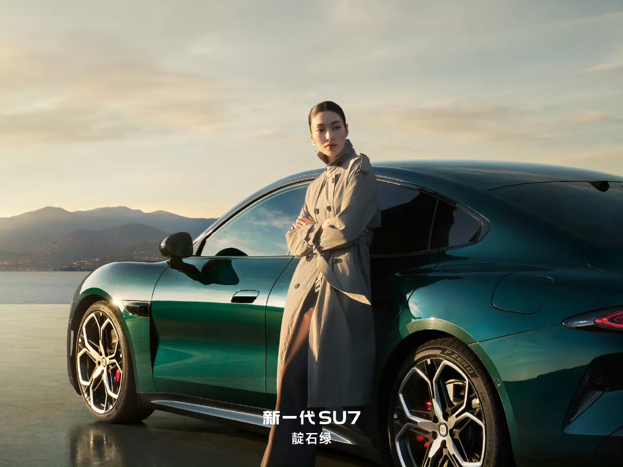 新一代SU7涨价，我觉得这事儿其实不用纠结。涨1到1.4w听起来有点扎心，但你仔