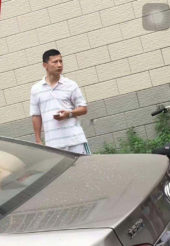 网恋对象说他长的像白敬亭，奔现翻车了