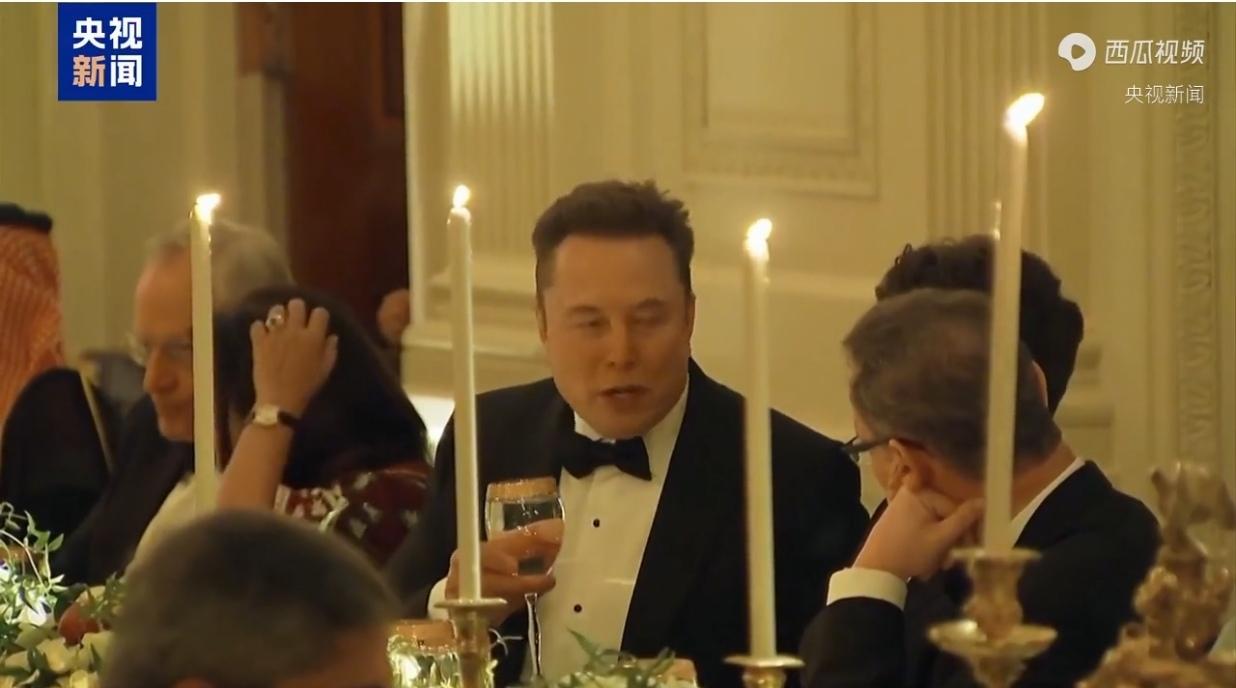 白宫晚宴背后的权力新棋局：我们该欢呼还是警惕？当马斯克的身影出现在白宫晚宴的镁